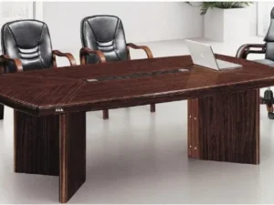 executive meeting table in qatar
