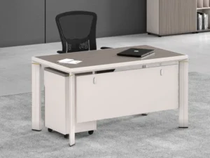 Office Desk in doha